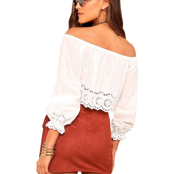 Lace Off Shoulder Sleeve Crop Top - Picture 2 of 6